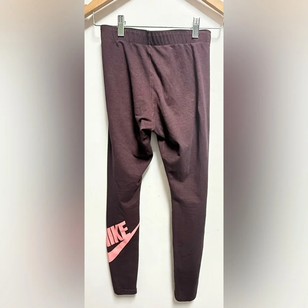 Nike comfortable leggings